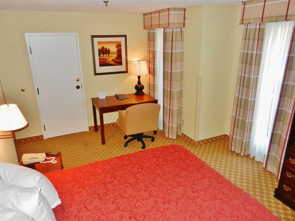 Amberley Suite Hotel Decatur Exterior photo